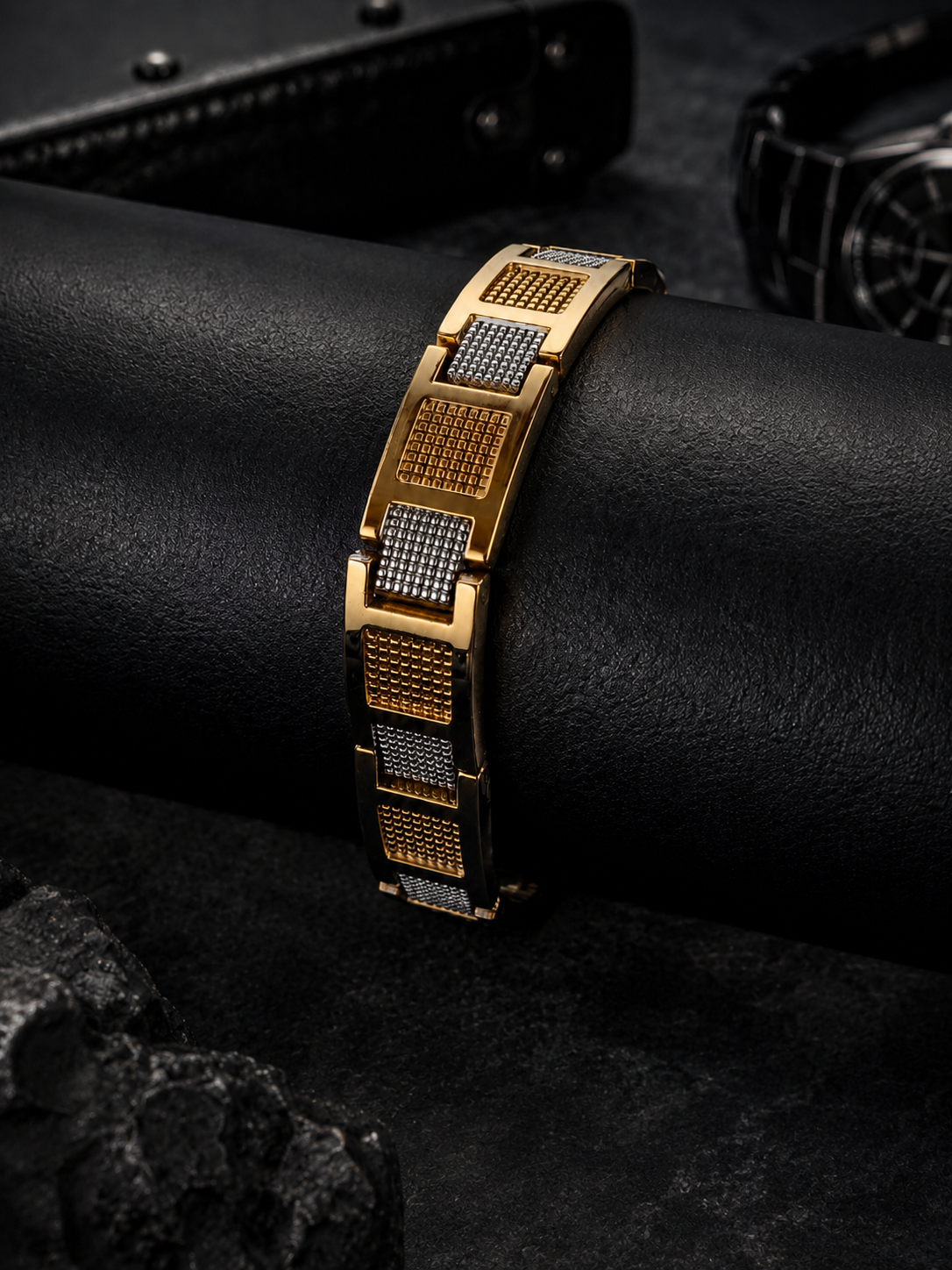 Two-tone textured block bracelet