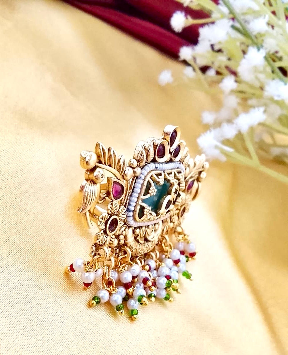 Antique gold-plated Rajwadi narrative cocktail ring