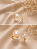 "Toi et Moi" (You and Me) open bypass ring
