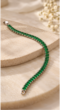 Elegant emerald baguette tennis bracelet