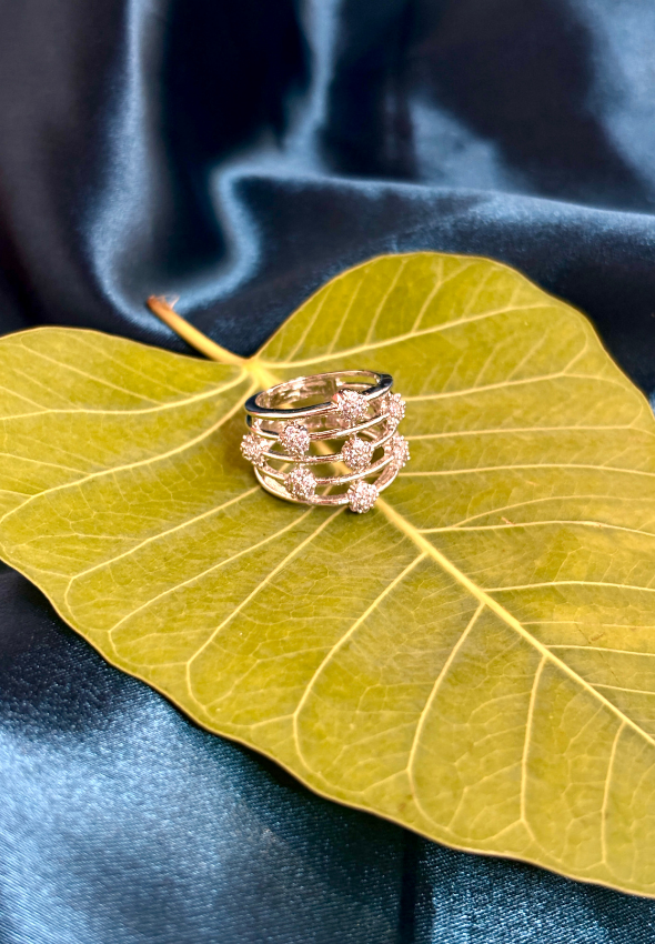 AD ring 04