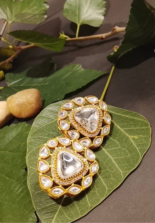 Elegant moissanite earring tops