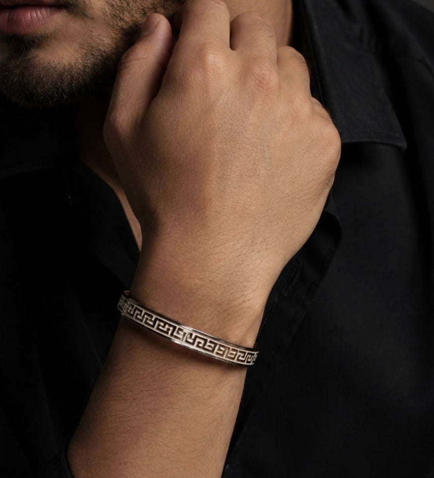 Greek Key Motif Black & Gold Kada Men
