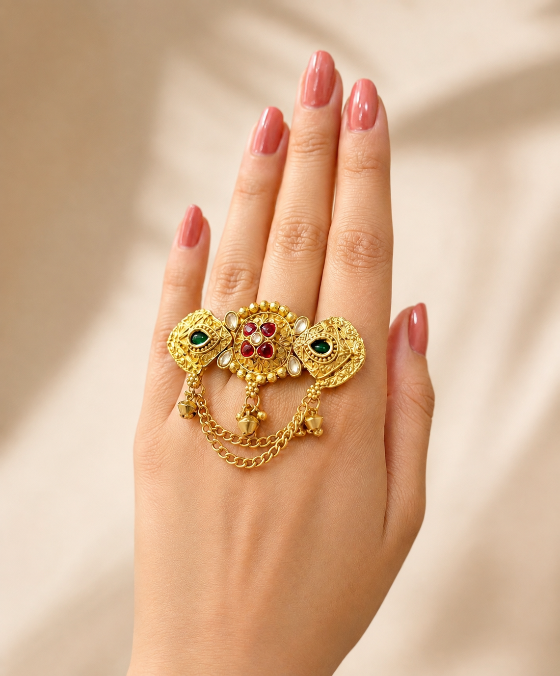Antique gold-plated 2 finger floral shield statement ring