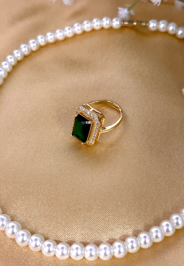 AD ring 08