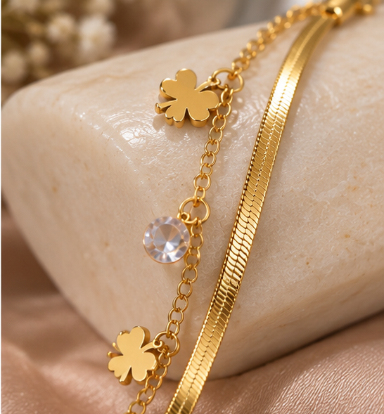 Layered clover herringbone charm bracelet