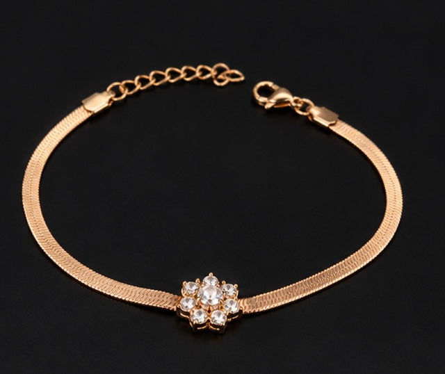 Floral bloom white snake chain bracelet