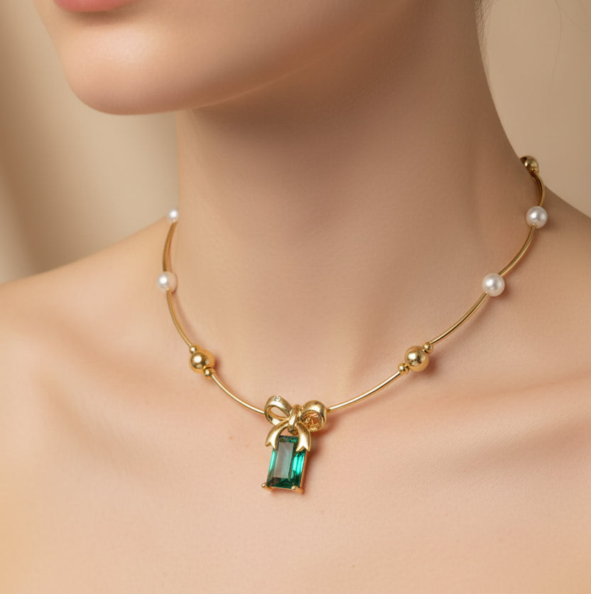 Emerald Green Bow Regal Collar Necklace