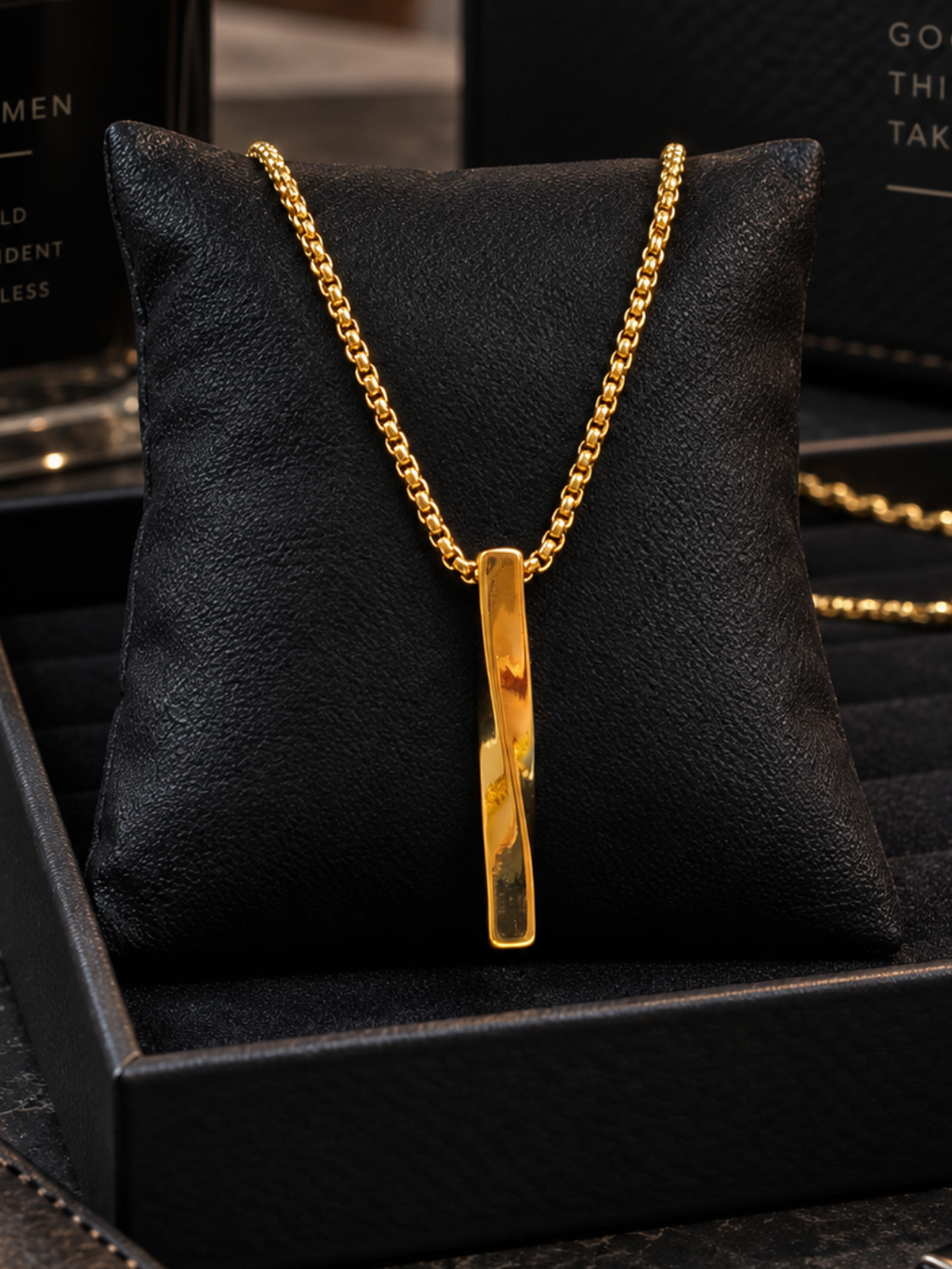 Men's twisted minimalist vertical bar pendant necklace