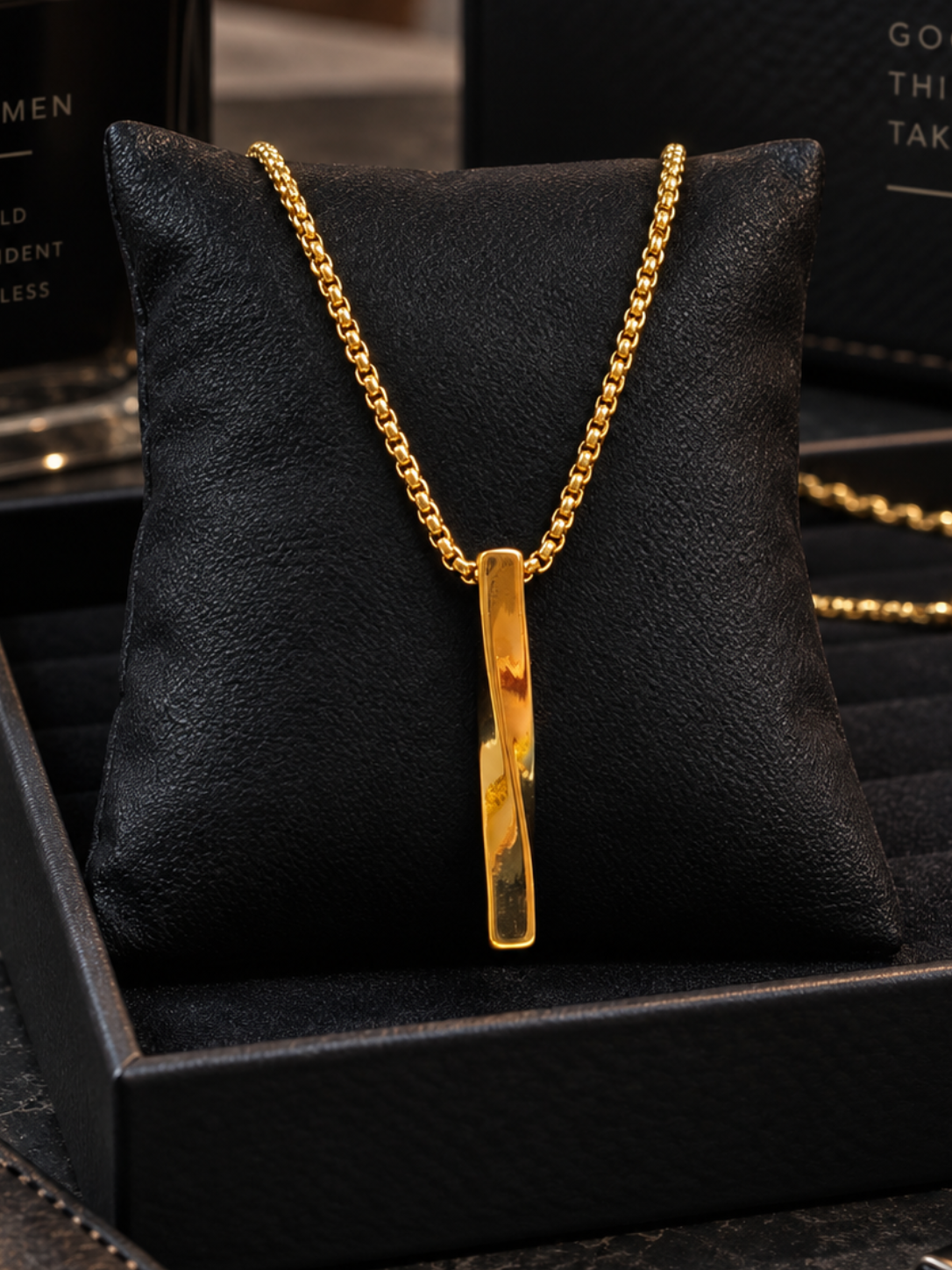Men's twisted minimalist vertical bar pendant necklace