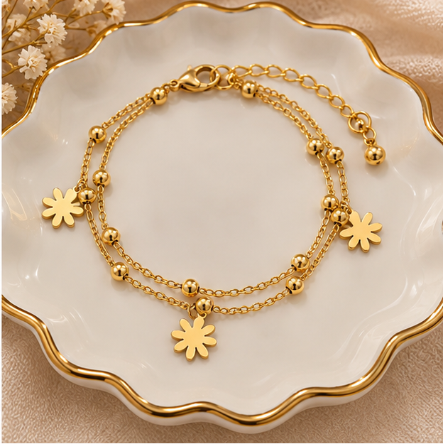 Eight-petal flower charms bracelet