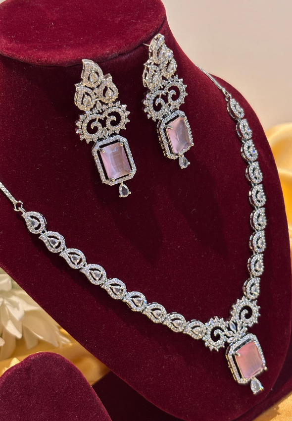AD necklace set with baby pink stone