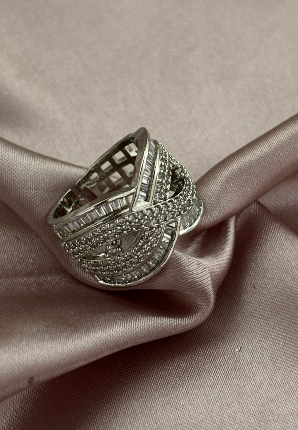 AD ring 01