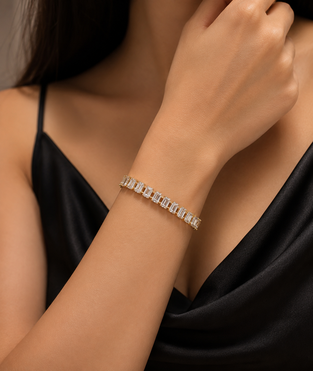 Elegant gold-plated baguette tennis bracelet
