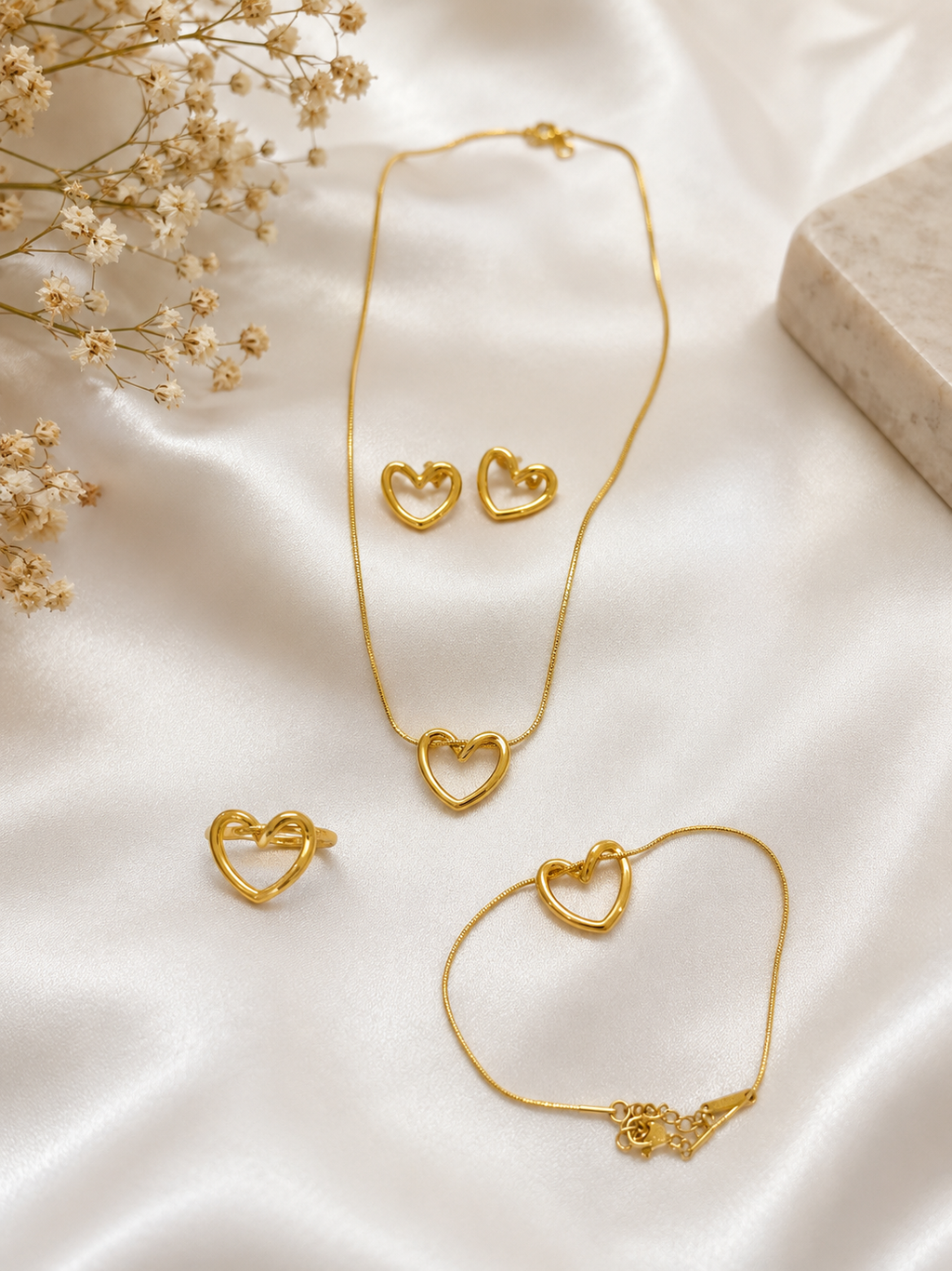 Complete Minimalist Interlocking Heart Jewelry Set