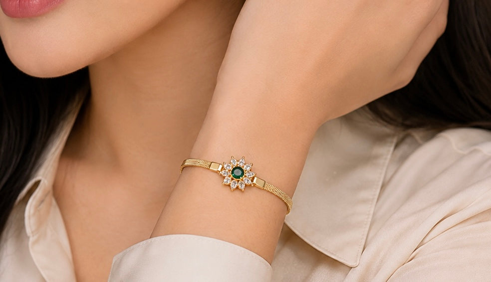 Floral bloom green snake chain bracelet