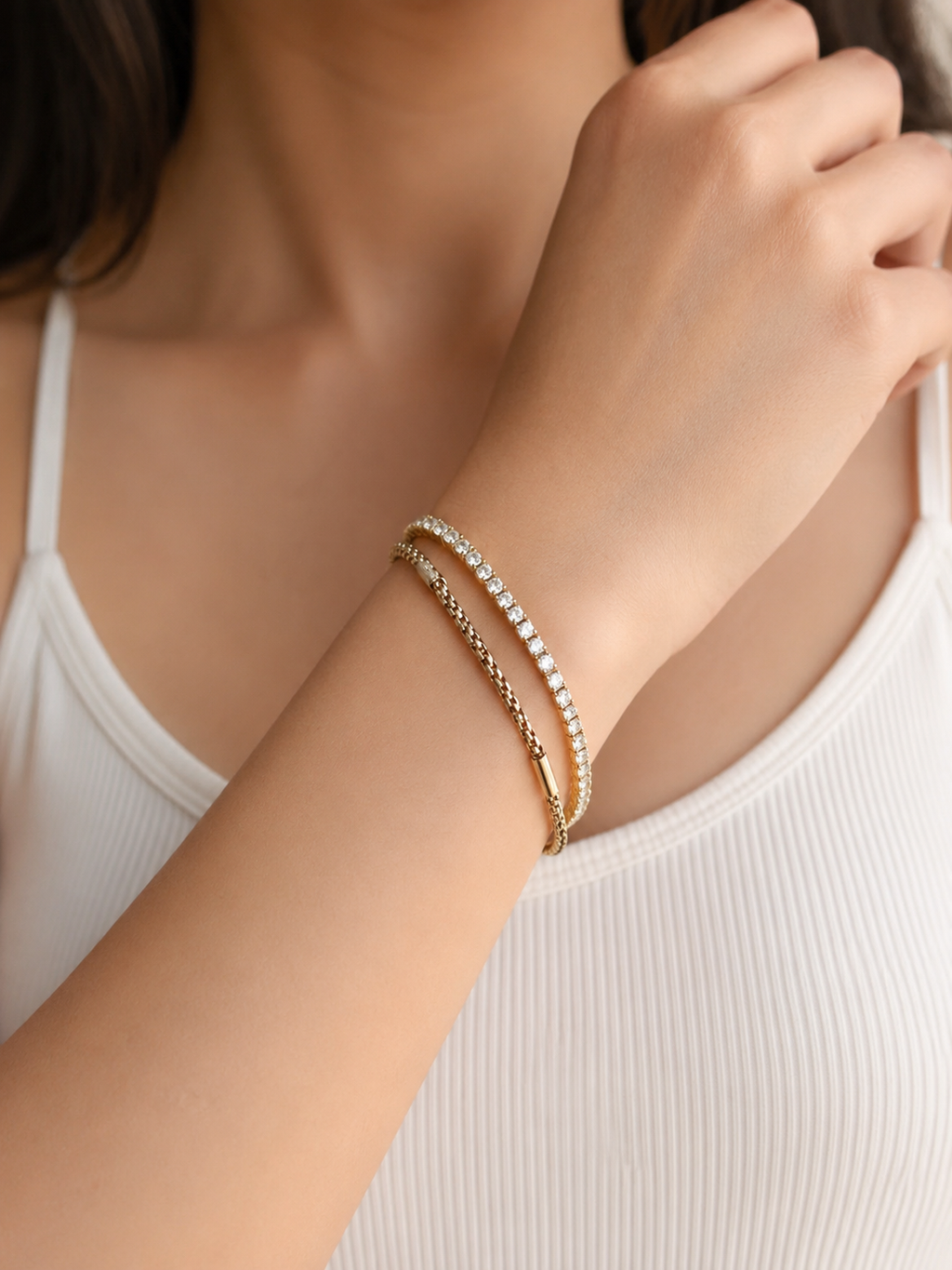 Elegant double-layered golden crystal bracelet