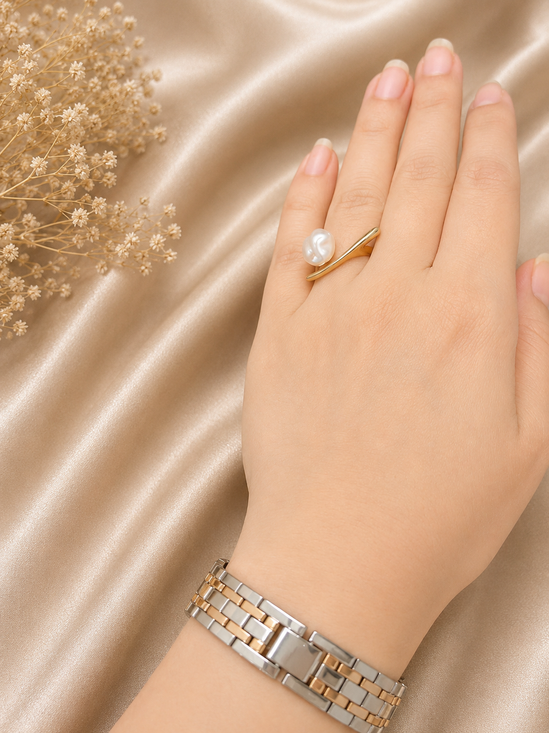 Sculptural Teardrop Baroque Pearl Ring