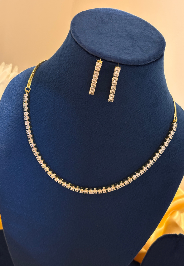 AD single line necklace set