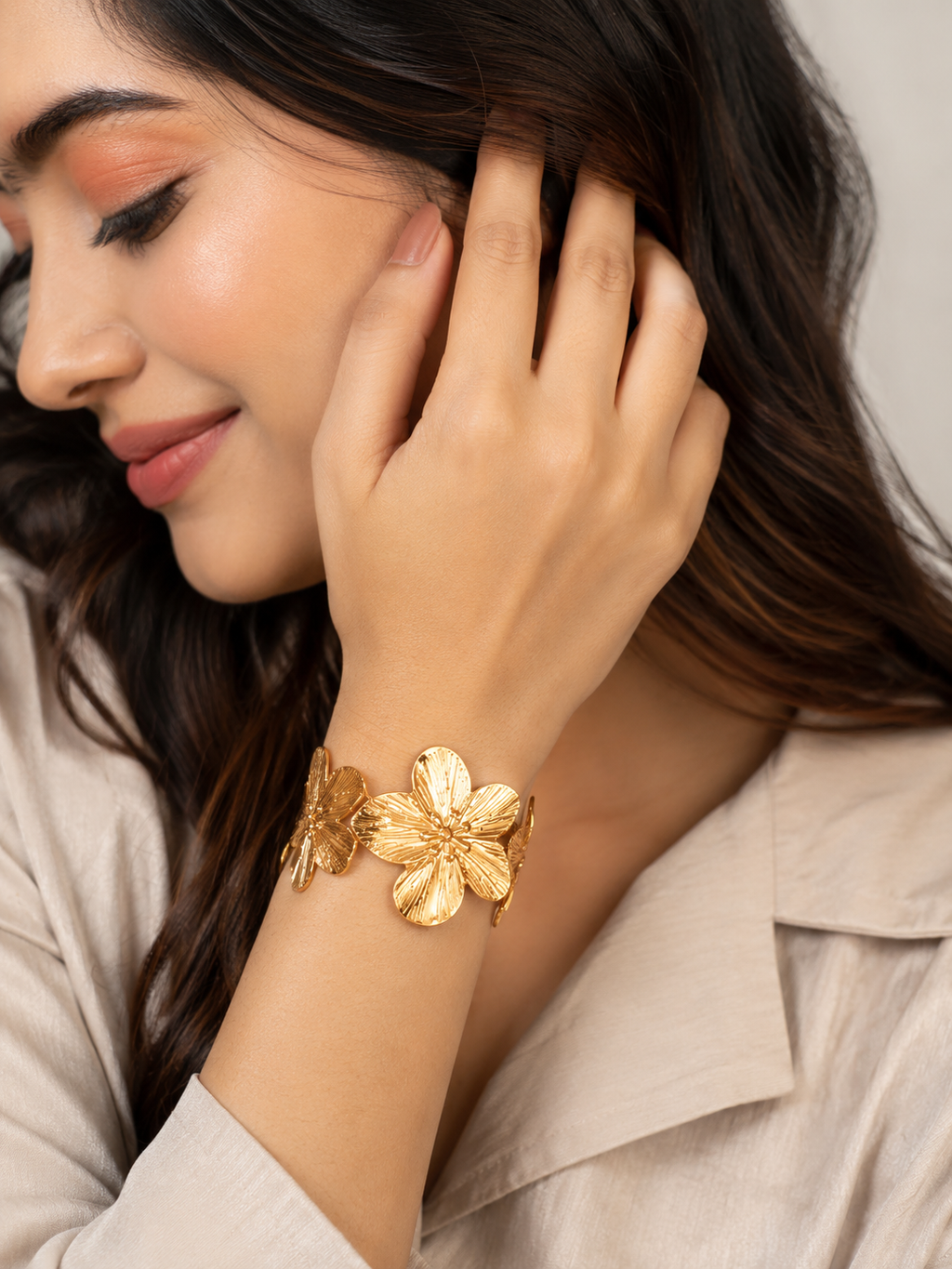 Floral blossoms Gold Plated Anti Tarnish Stainless Steel Cuff