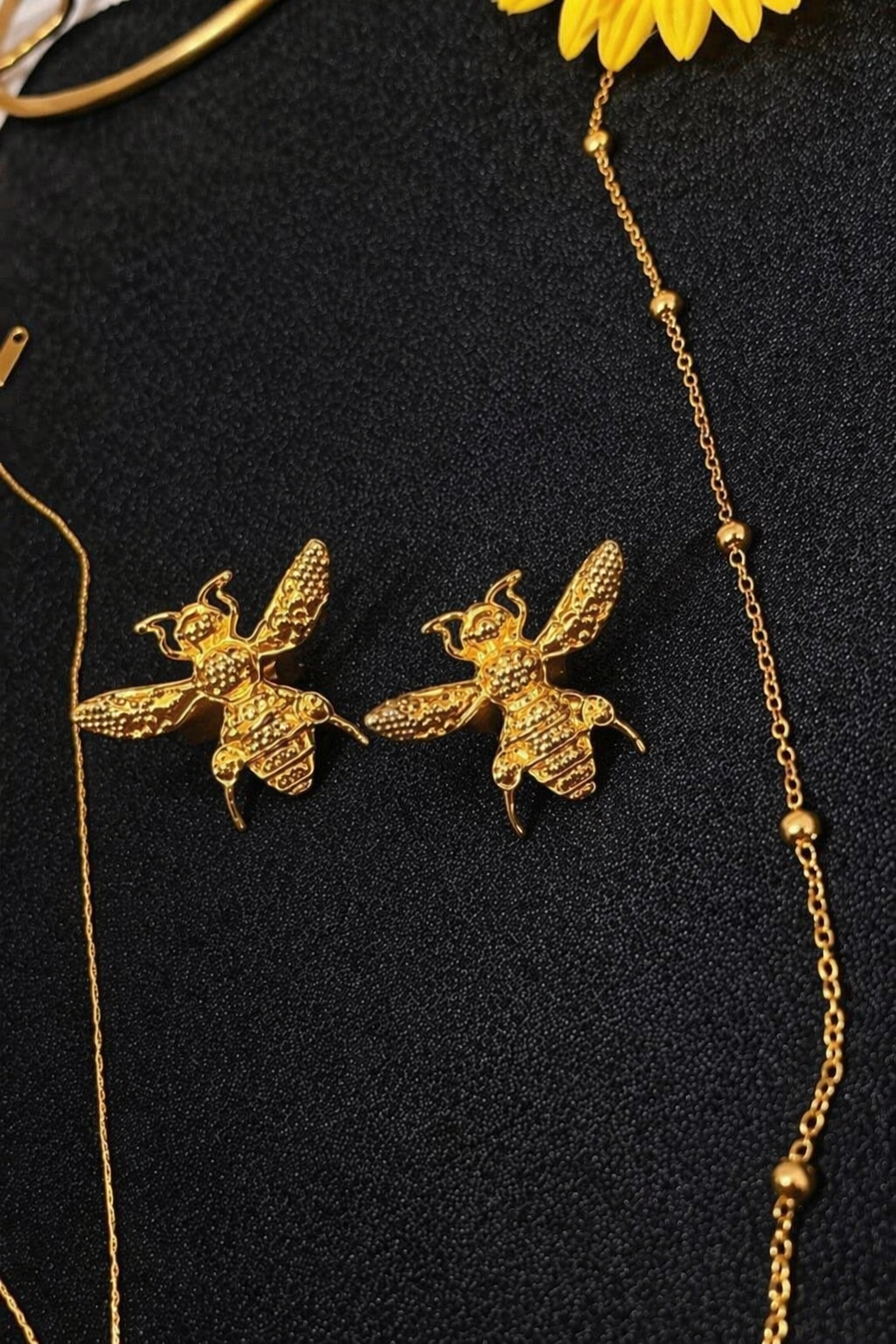 ✨ The Queen Bee Studs ✨