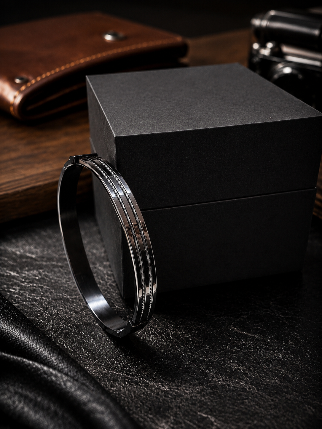 Sleek black and silver multi-row men's bracelet