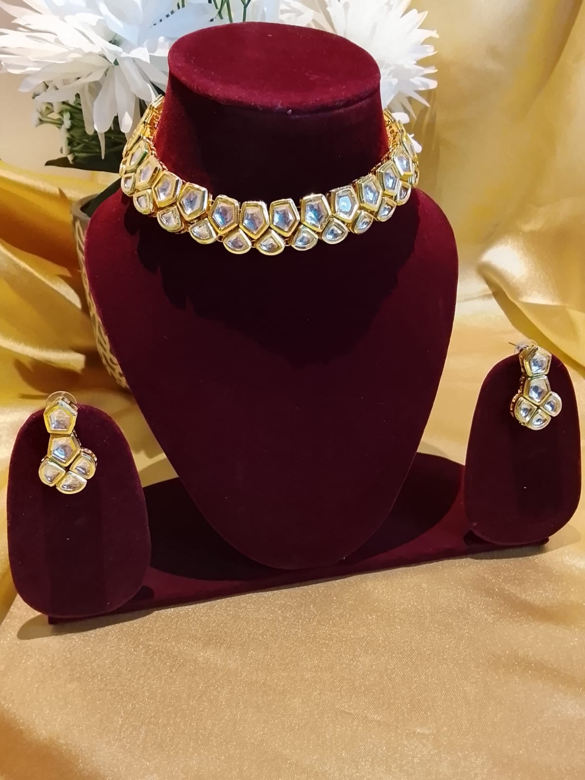 Kundan choker necklace