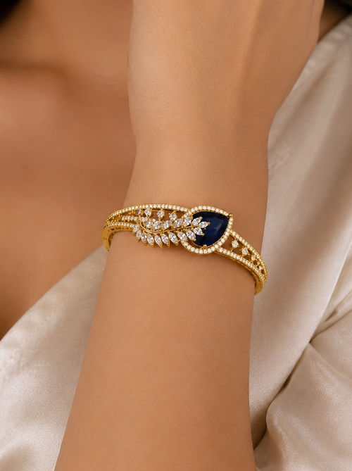 AD elegant, nature-inspired openable kada bracelet