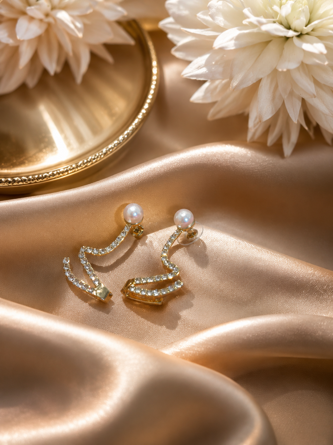Korean-style wave ear cuff climber earrings