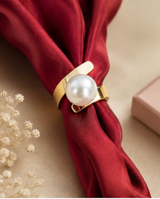 Bold Pearl Adjustable Ring