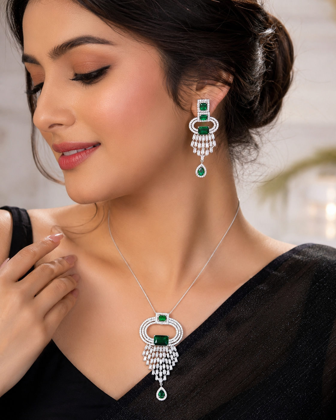 Avant-Garde Emerald & Baguette Diamond Fringe Pendant Set