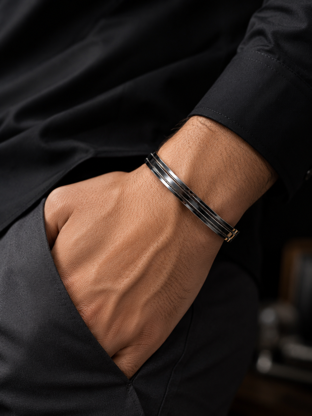 Sleek black and silver multi-row men's bracelet
