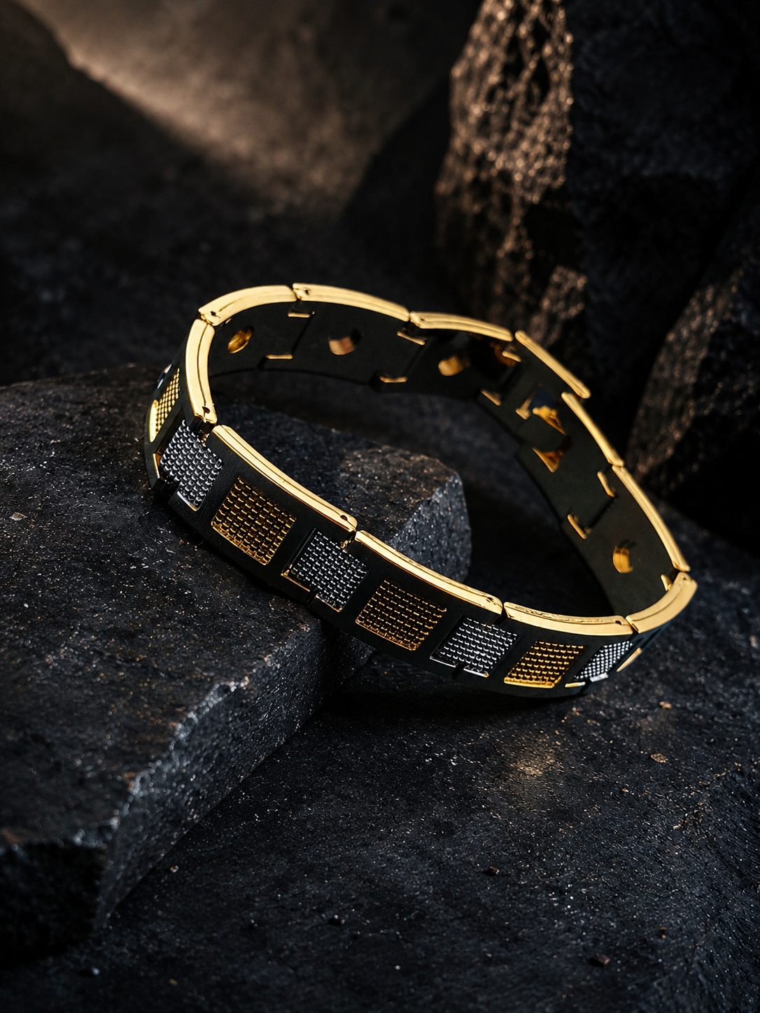 Two-tone textured block bracelet