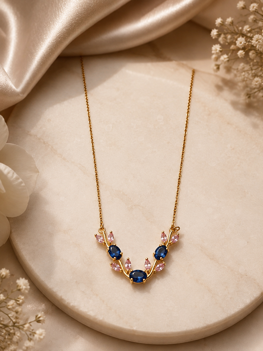 Tulip botanical statement necklace