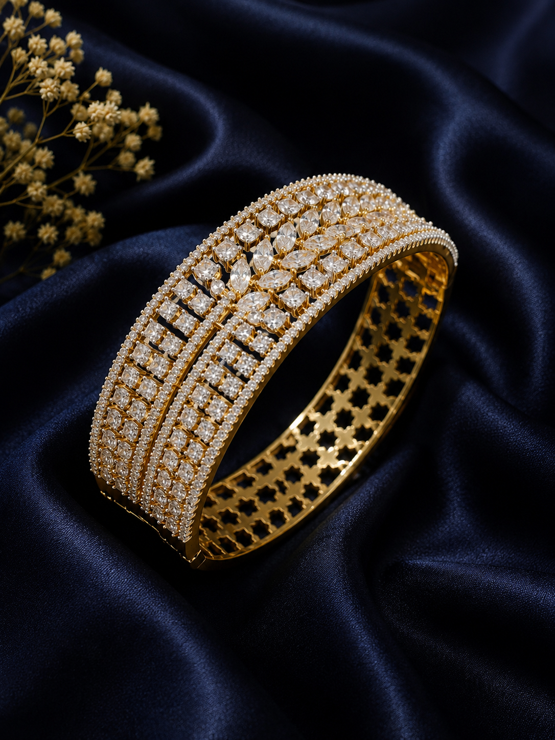AD regal, wide-profile bridal statement kada bangle