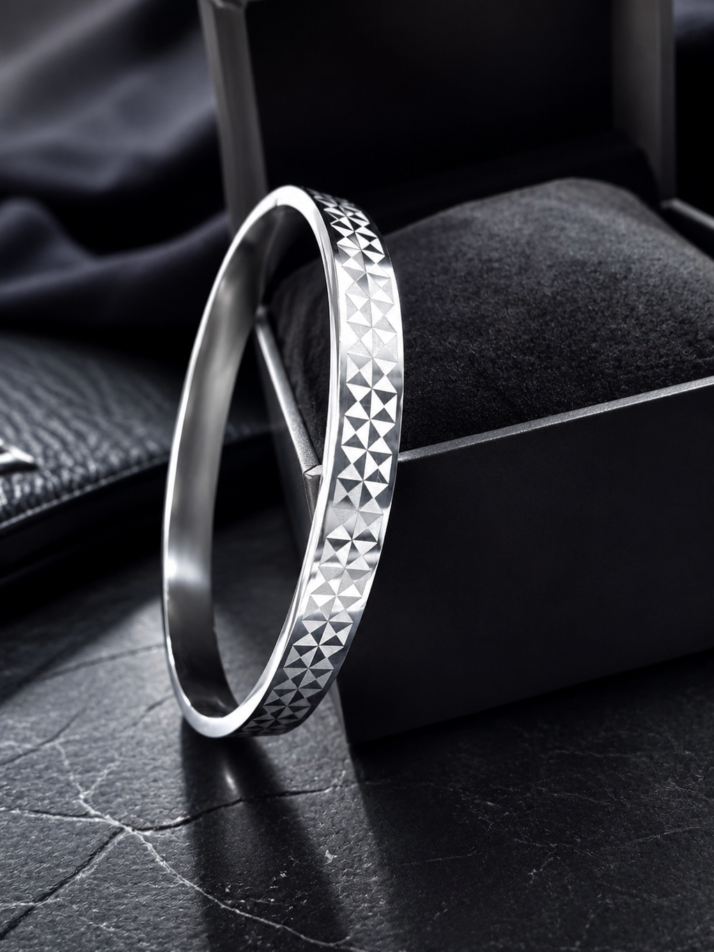 Contemporary silver/golden geometric checkerboard men's bracelet