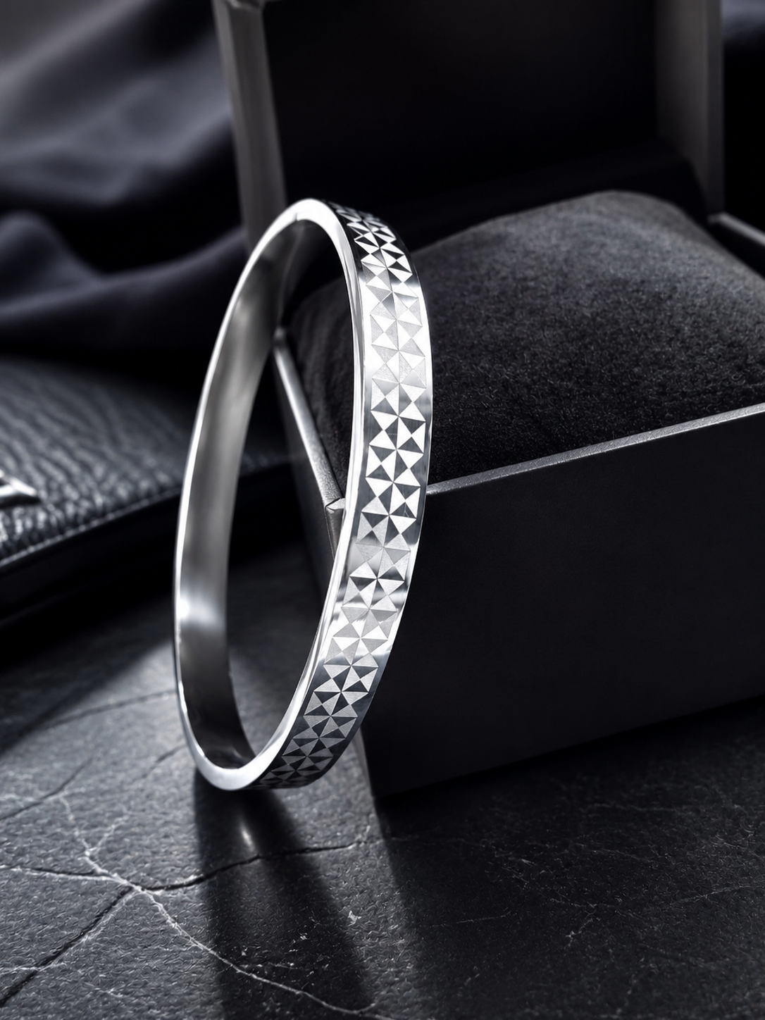 Contemporary silver/golden geometric checkerboard men's bracelet