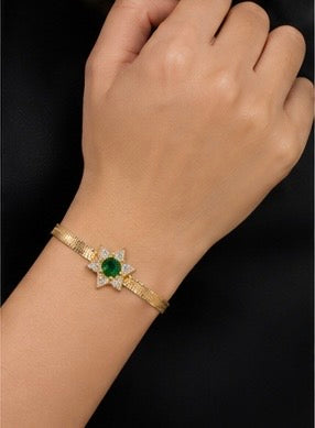 Star-lit emerald green snake chain bracelet
