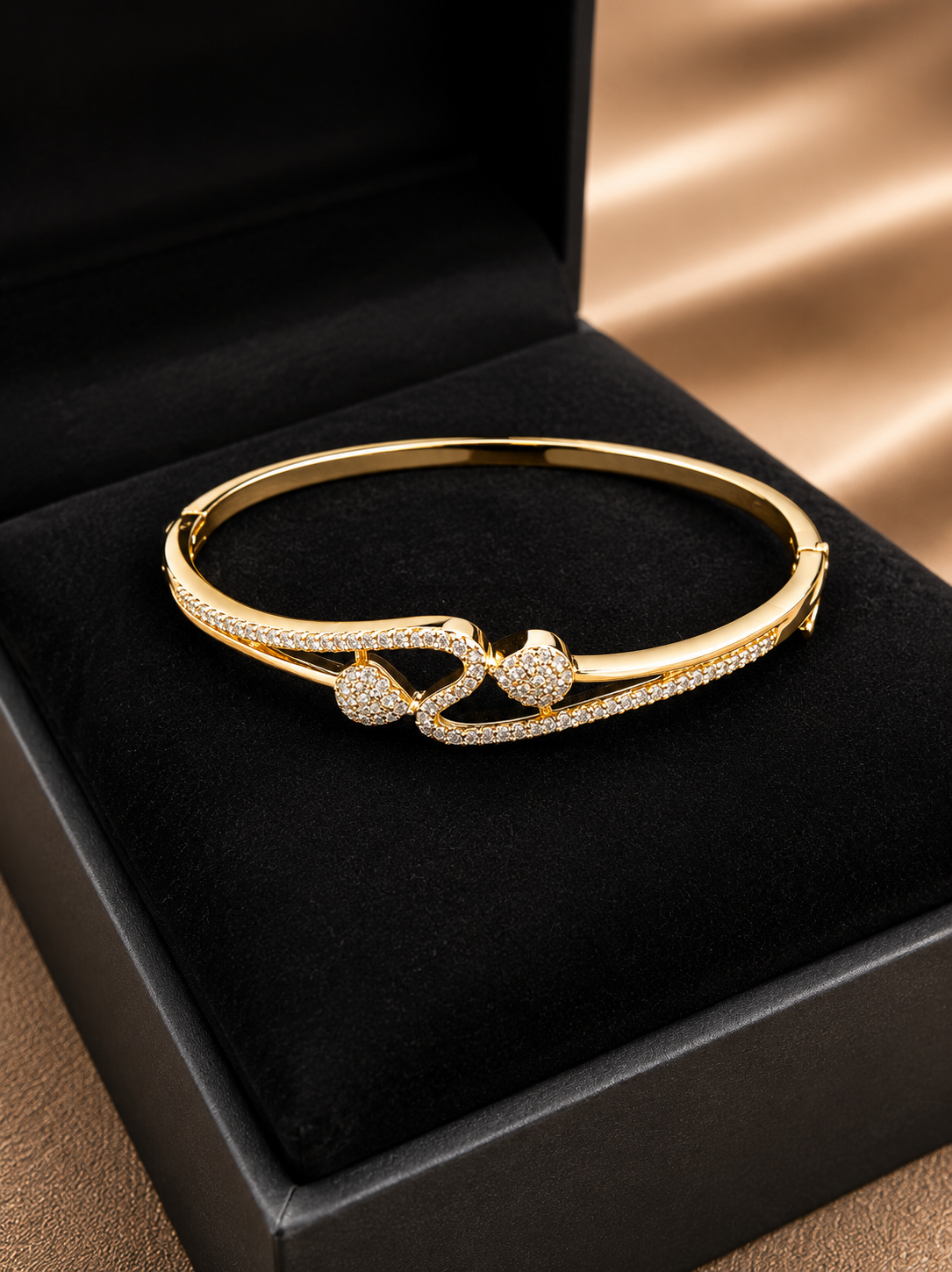 AD wave-motif twin cluster diamond kada bracelet