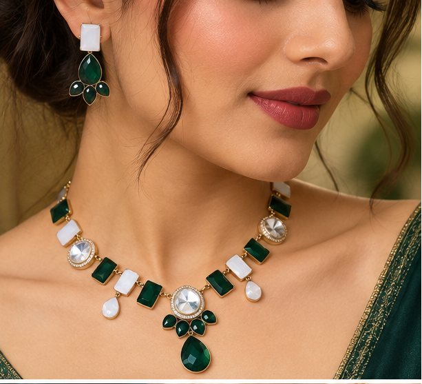 Emerald & Ivory Statement Necklace Set