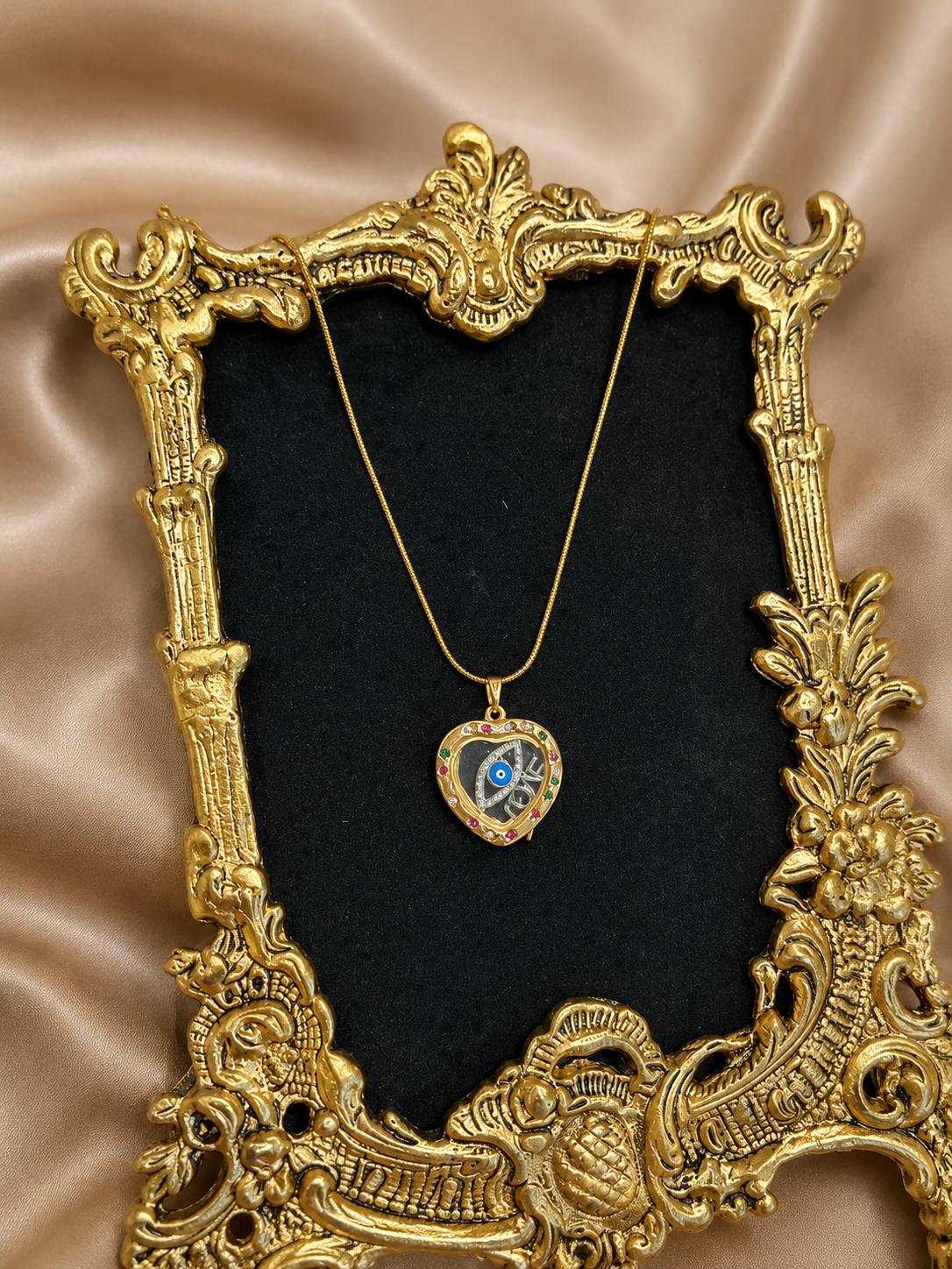 Elegant Gold-Plated Floating Memory Locket Set