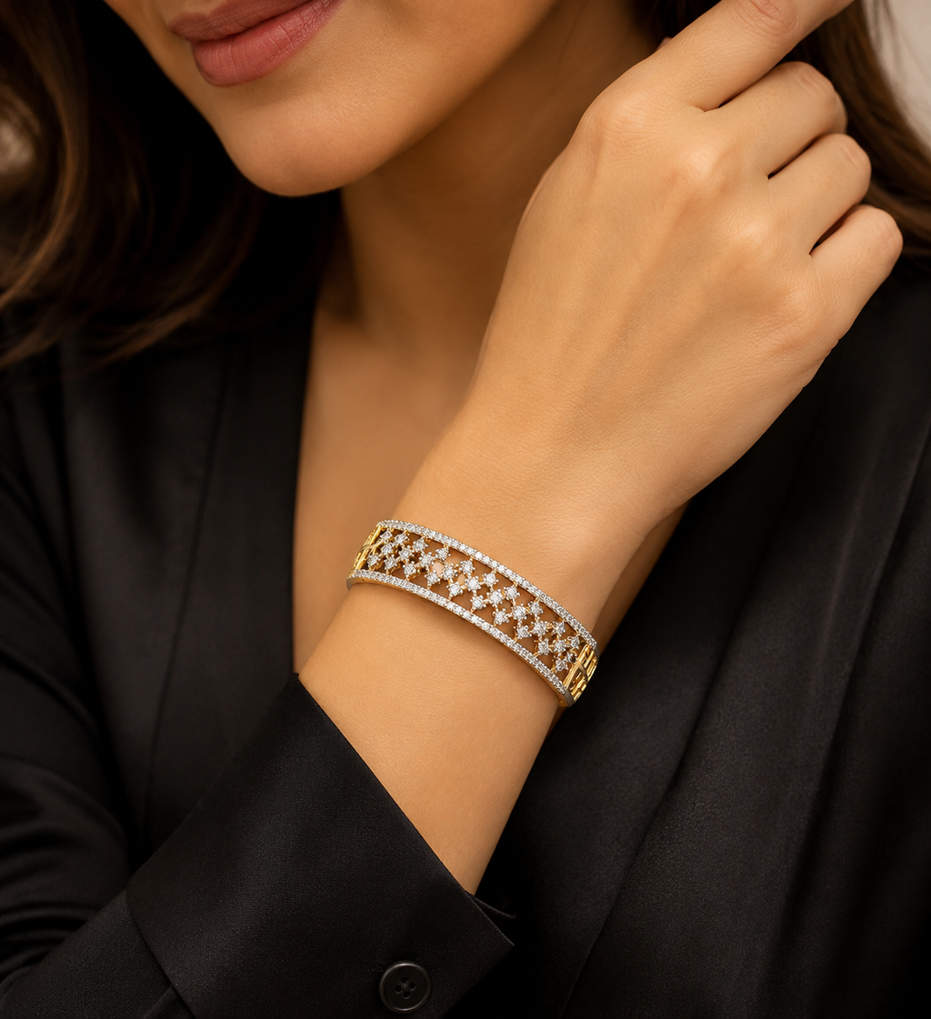 AD exquisite, classic criss-cross pattern statement kada bangle