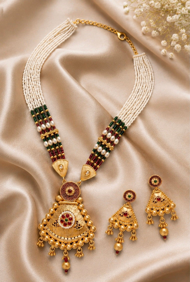 Traditional gold-plated pearl and enamel long necklace set