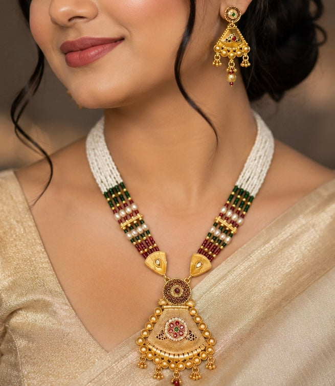 Traditional gold-plated pearl and enamel long necklace set