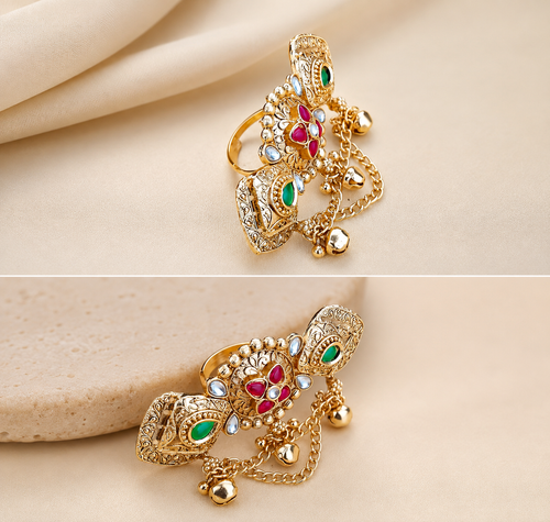 Antique gold-plated 2 finger floral shield statement ring