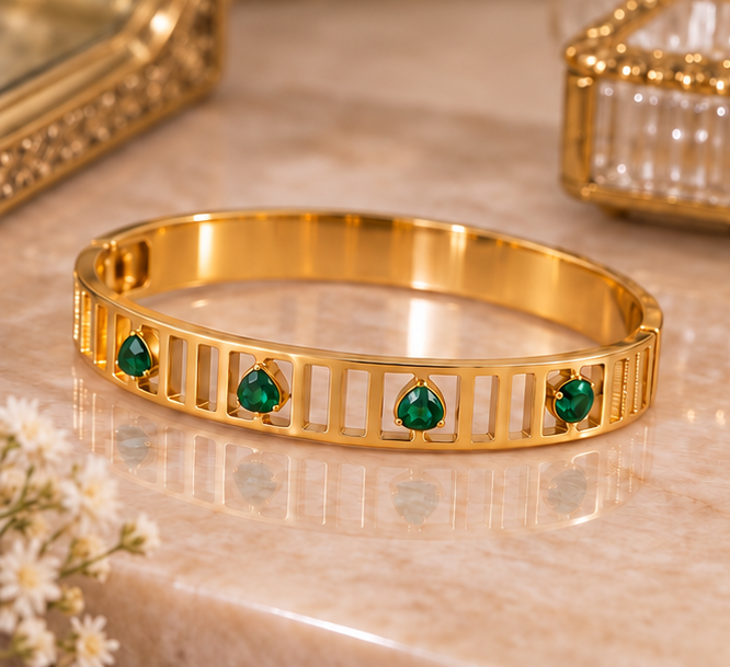 Emerald green pear cut cutout cuff bracelet