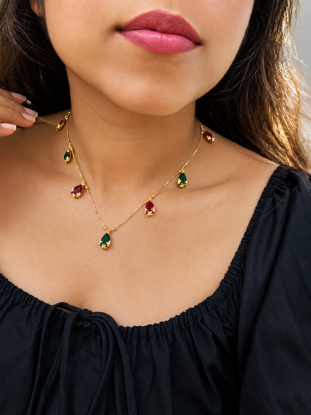 Gold-plated artificial gemstone station necklace