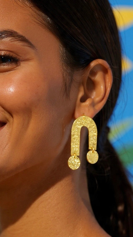 Handcrafted hammered gold arch drop earrings