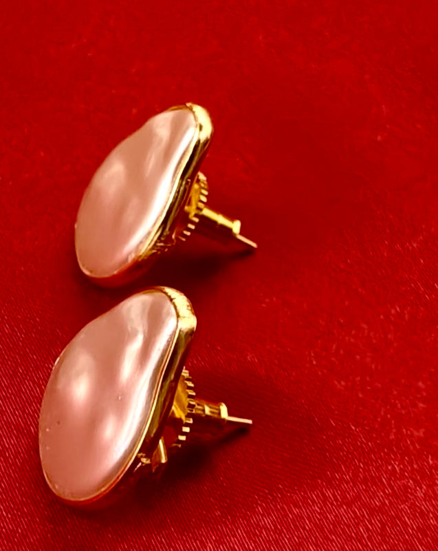 Irregular Baroque Pearl Stud Earrings