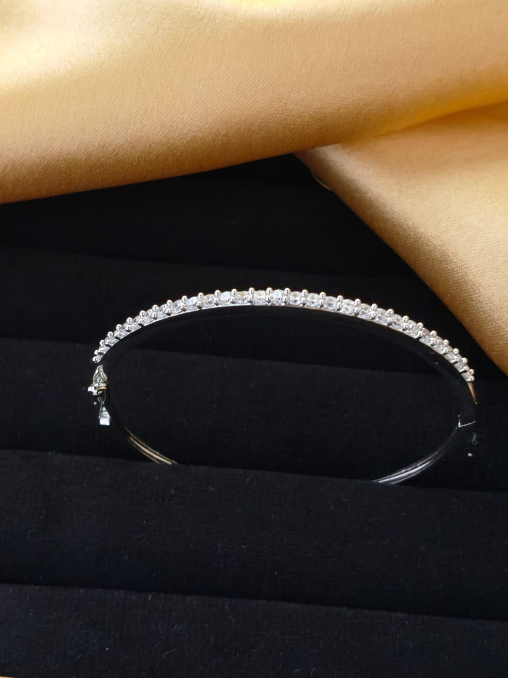 Single-line American Diamond (AD) Bracelet